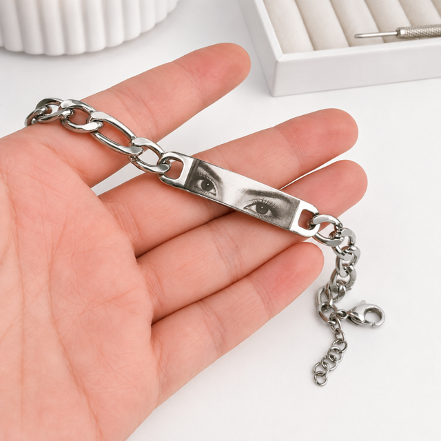 Pulsera Placa Clásica