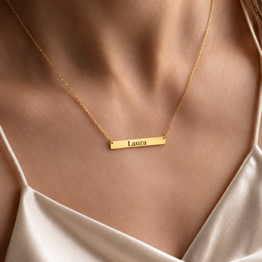 Collar Personalizado Barra Horizontal Dorado